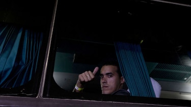 Migrantes cubanos viajan por Guatemala con destino a Estados Unidos