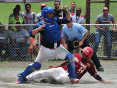 Argentina gana el Sudamericano de softbol