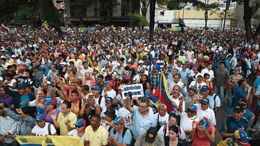 Asamblea opositora vota por reingreso al Tratado de Río