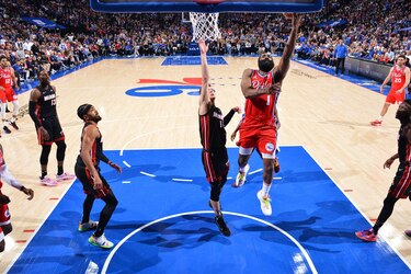 El Heat se queda corto y los Sixers empatan 2-2 la serie semifinal del Este