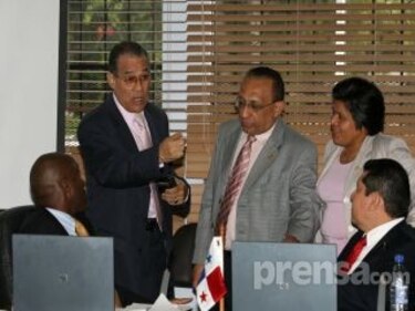 Aprueban presupuesto de la Nación en primer debate