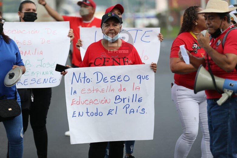 Siguen los cierres de vías a nivel nacional; ENA reporta vandalismo