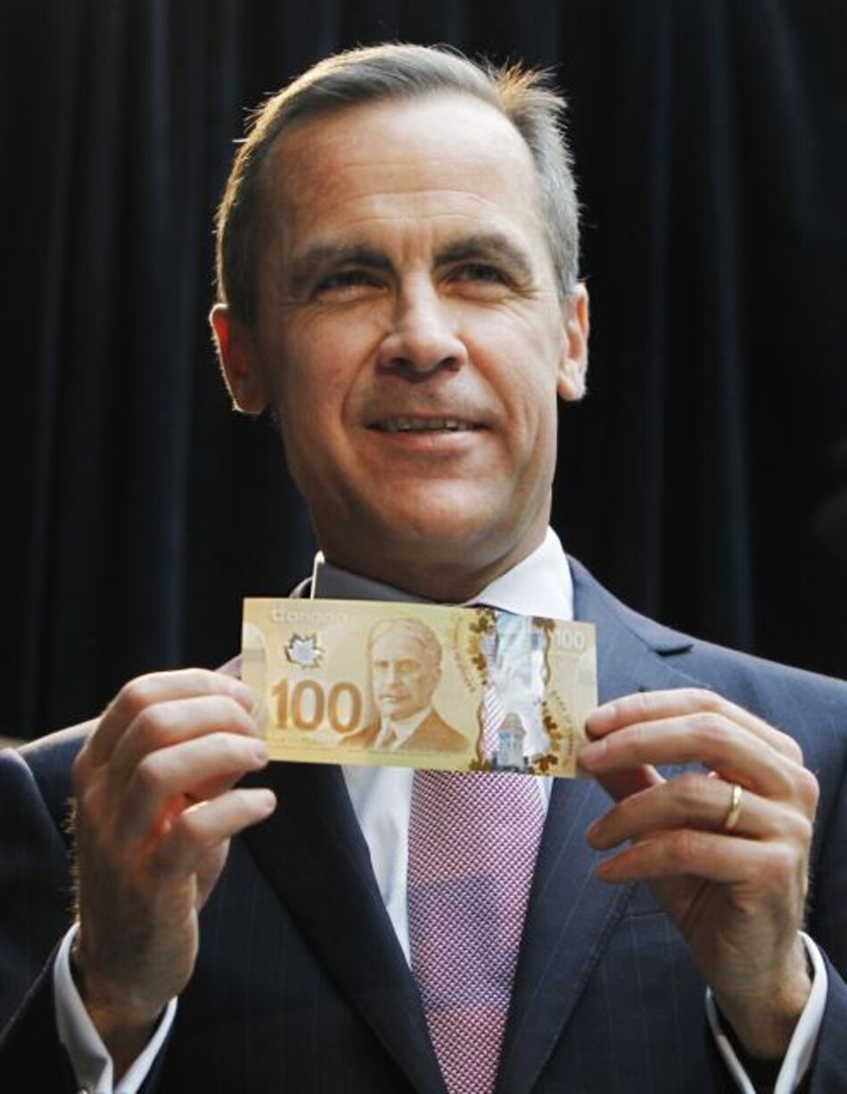 Canadá empieza a emitir dinero plástico para dificultar las falsificaciones