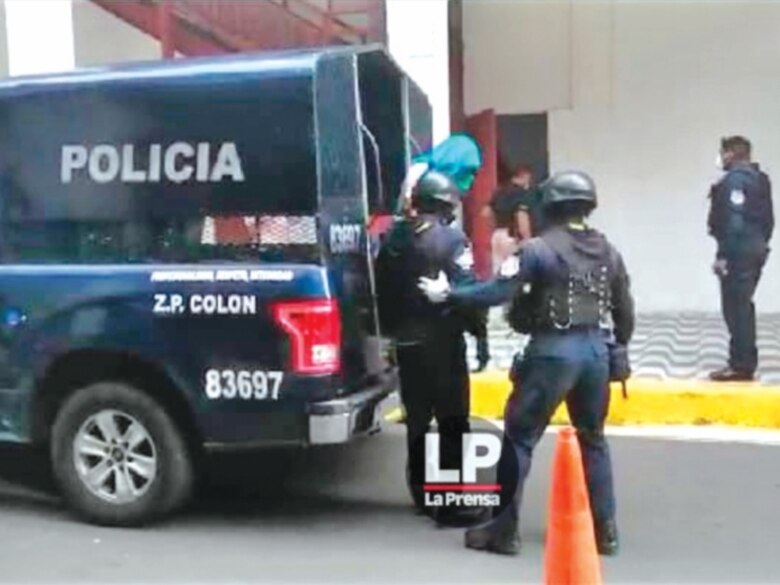 Sobrevivientes identifican a acusado por masacre en Colón