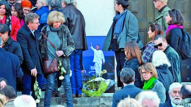 El último adiós a Ángel Parra