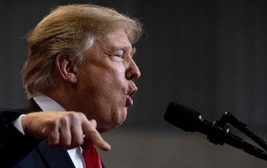 Trump propone cadena internacional para contrarrestar a CNN