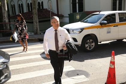 Fiscal pide condena para el exalcalde Bosco Vallarino por presunto peculado