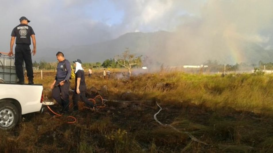 Chiriquí: Incendio afecta cuatro casas y 130 hectáreas en Volcán