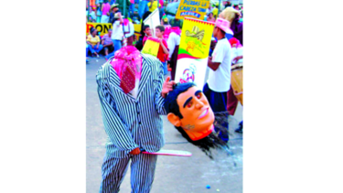 Lava Jato, Trump y un rayo encienden el Carnaval 2017