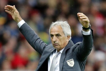 Japón contrata a Halilhodzic; el reemplazo del Vasco Aguirre