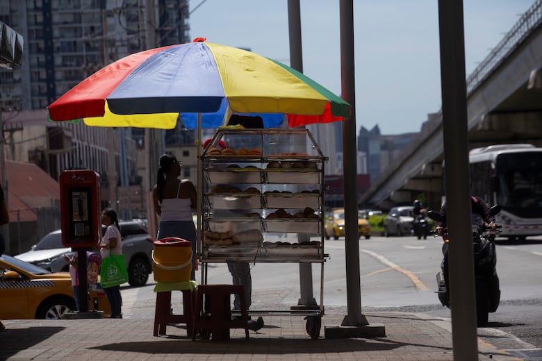 Buhonería en el Metro: un desafío para la seguridad y comodidad de los usuarios