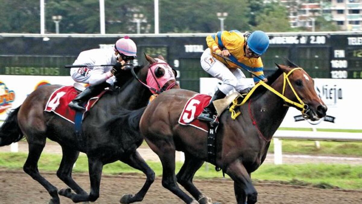 Cacique Charlie se impone en el clásico