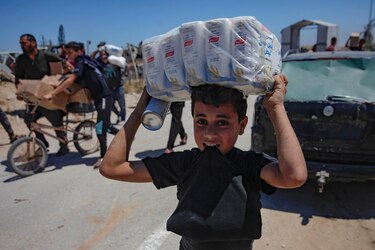 Israel dice que permitió el ingreso a Gaza de 76 camiones de la ONU con ayuda humanitaria