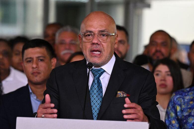 Quiénes forman el círculo de poder en torno a Nicolás Maduro en Venezuela