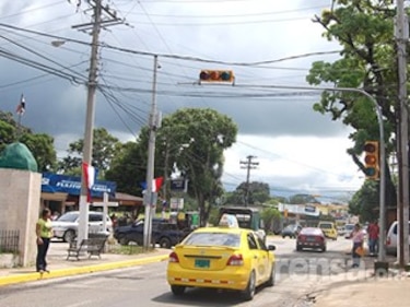 Exigen que arreglen los semáforos de Penonomé
