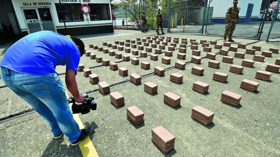 Decomisan 827 kilos de droga en Pueblo Nuevo