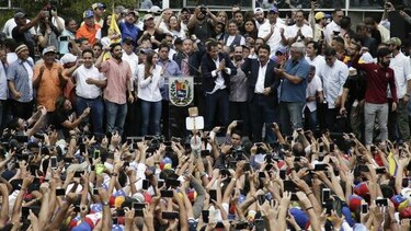 Juan Guaidó: 'Aquí estamos más fuertes y unidos que nunca'