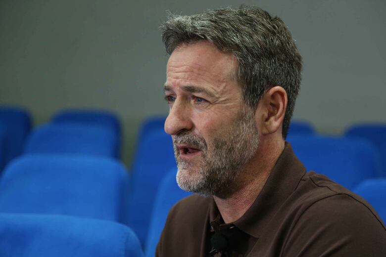 Thomas Christiansen lidera a la Roja en un noviembre lleno de patria