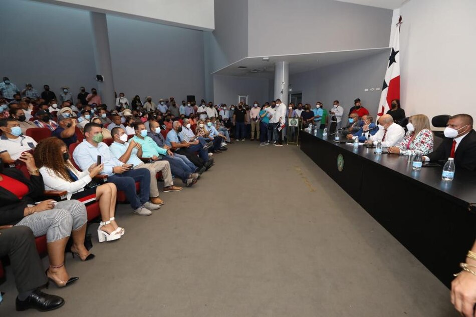 Ediles batallan por recuperar sus privilegios; dicen sentirse ‘traicionados’ por la comunidad