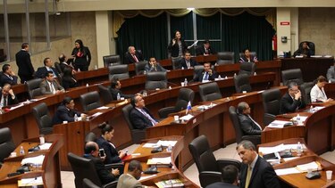 A tercer debate norma que restablece tiempos de prescripción de la pena
