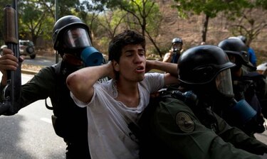 Venezuela insiste en acusar a EU por supuesto plan insurreccional
