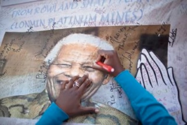 Expresidente asegura que Mandela podría salir