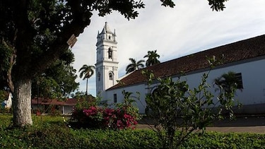 Buscan convertir plaza de La Villa de Los Santos en zona patrimonial