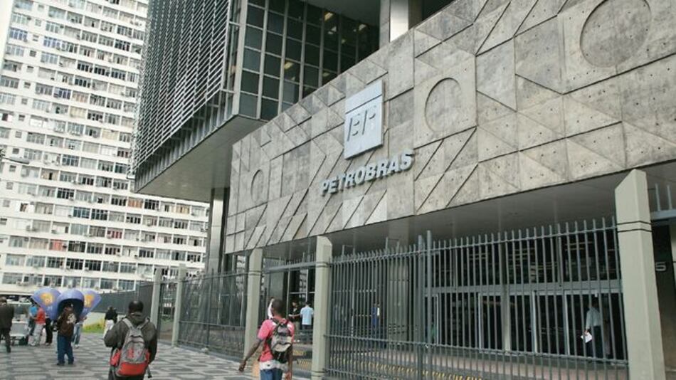 Inversores de Petrobras, tranquilos con subasta