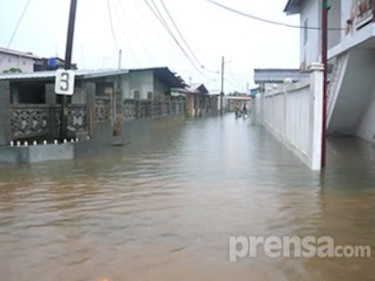Inundaciones afectan a residentes de cuatro corregimientos en Colón