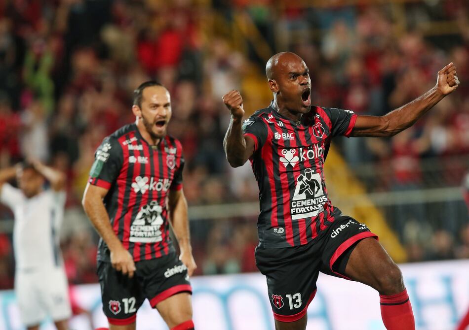 Machado va por su primer triunfo hoy ante su exequipo en el clásico tico