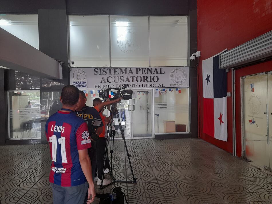 UAF expone red de funcionarios del Ministerio Público vinculados a blanqueo de capitales