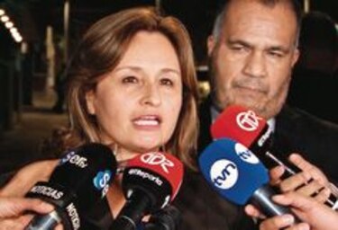 Hernán De León está mintiendo: Kenia Porcell