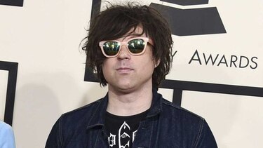 El rockero Ryan Adams es acusado de conducta sexual inapropiada