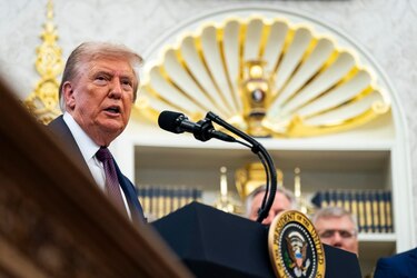 Trump asegura que once miembros del Tren de Aragua fueron eliminados en ataque a barco