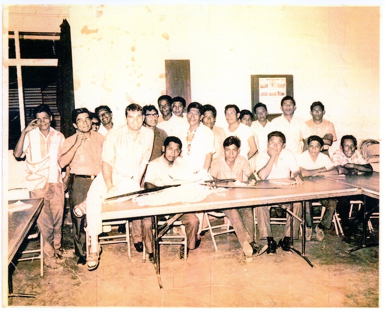 El comandante, el hombre del cinco por ciento y el monaguillo