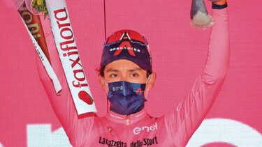 Egan se coloca la ‘maglia’ rosa de líder en el Giro de Italia