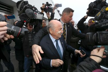 Joseph Blatter asistirá al Mundial de Rusia por invitación de Putin