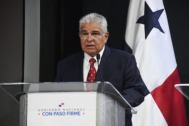 ‘Alfabetización constitucional’, el primer paso que dará Mulino para reformar la ‘Constitución’