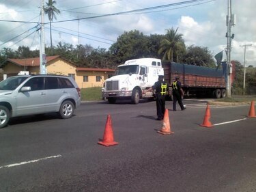 Con retraso empieza la reconstrucción de tiroteo mortal en San Carlos