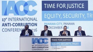 Presidente de Transparencia Internacional pide menos impunidad y más apoyo a los fiscales anticorrupción