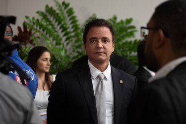 Contralor Solís se deslinda de pago de $1.8 millones a contratista y culpa al Ejecutivo