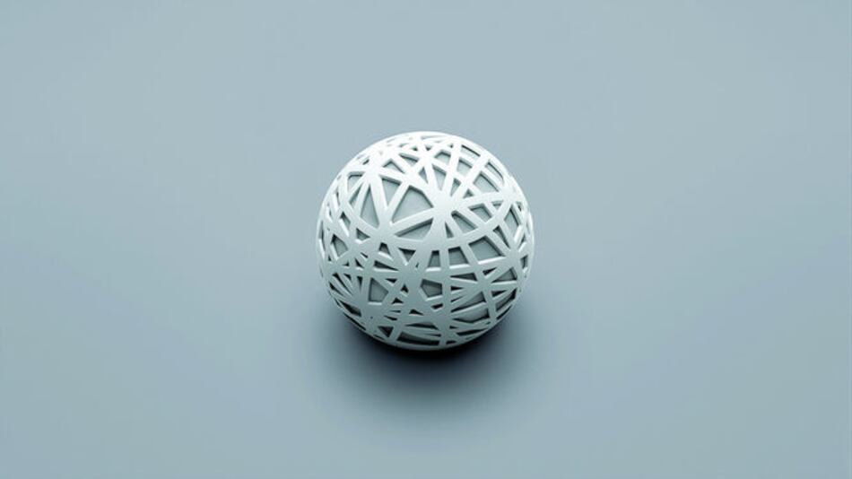 Una bola en la mesita de noche vigila el sueño