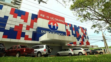 Tribunal Electoral reglamenta las primarias del PRD