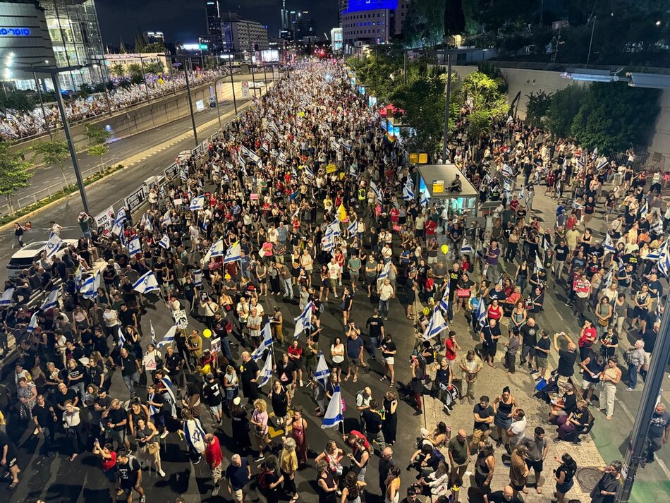 Miles de israelíes toman las calles un sábado más para exigir un acuerdo para la liberación de los rehenes