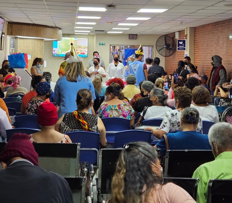 Colecta anual de alcancías de Adavion para el Instituto Oncológico Nacional