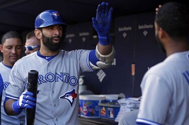 Azulejos rechazan opción sobre el dominicano Bautista