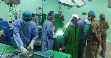Primera cirugía innovadora de parkinson de la región se realiza en Panamá