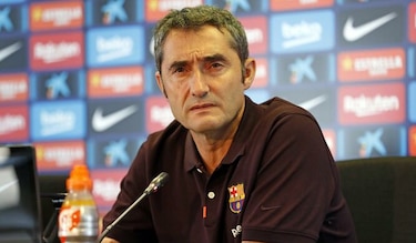 Técnico del Barça todavía confía en poder jugar el clásico en el Camp Nou