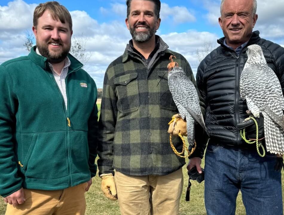 La AMP contrata a una firma de lobistas en Washington, con conexiones con el hijo de Donald Trump