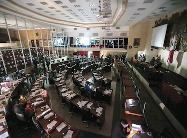 Asamblea gastará $20 millones en planilla 002